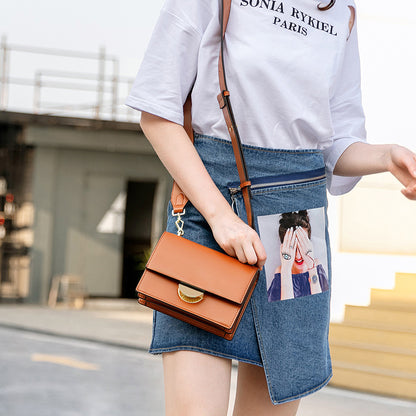 Semi-circle buckle shoulder slung small square bag
