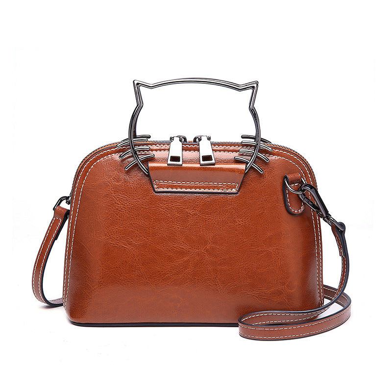 portable bag with one shoulder slanted