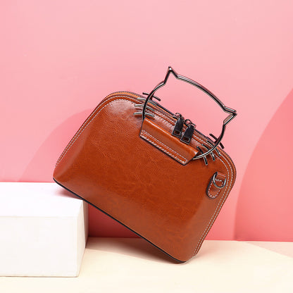portable bag with one shoulder slanted