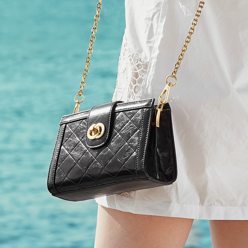 Leather rhombus messenger bag