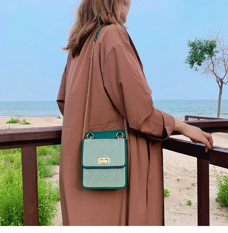 Small fragrant wind embroidered bag