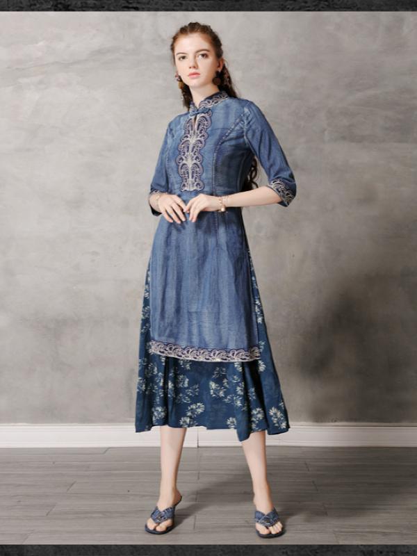 Retro Embroidered Split-joint Denim Dress