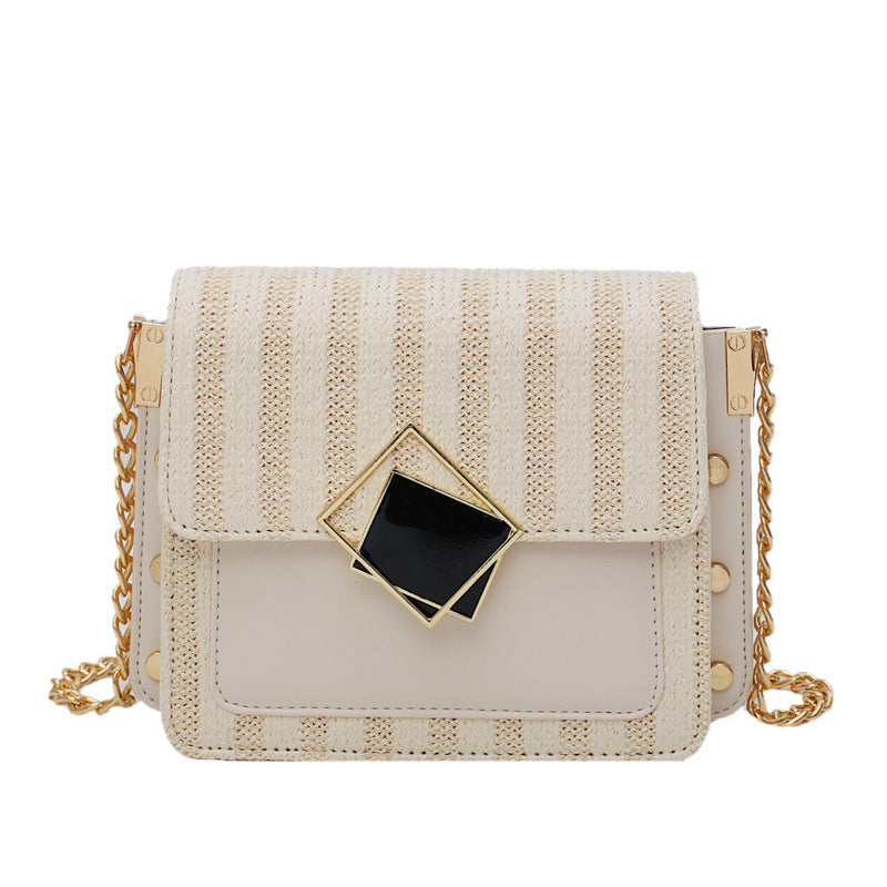 Stylish set-up woven one-shoulder slanted bag