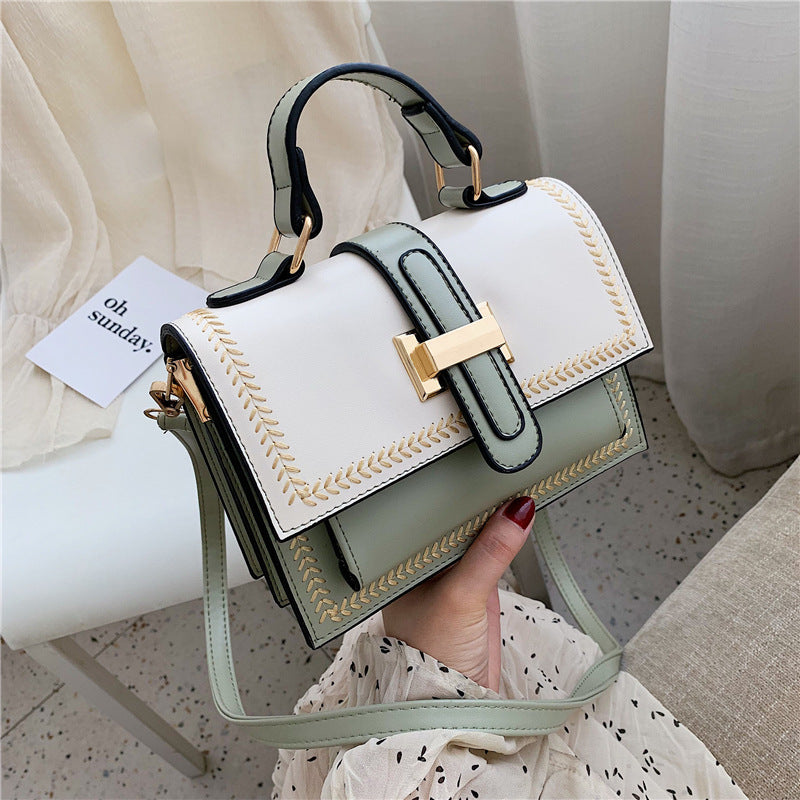 Vintage square bag one-shoulder slant bag