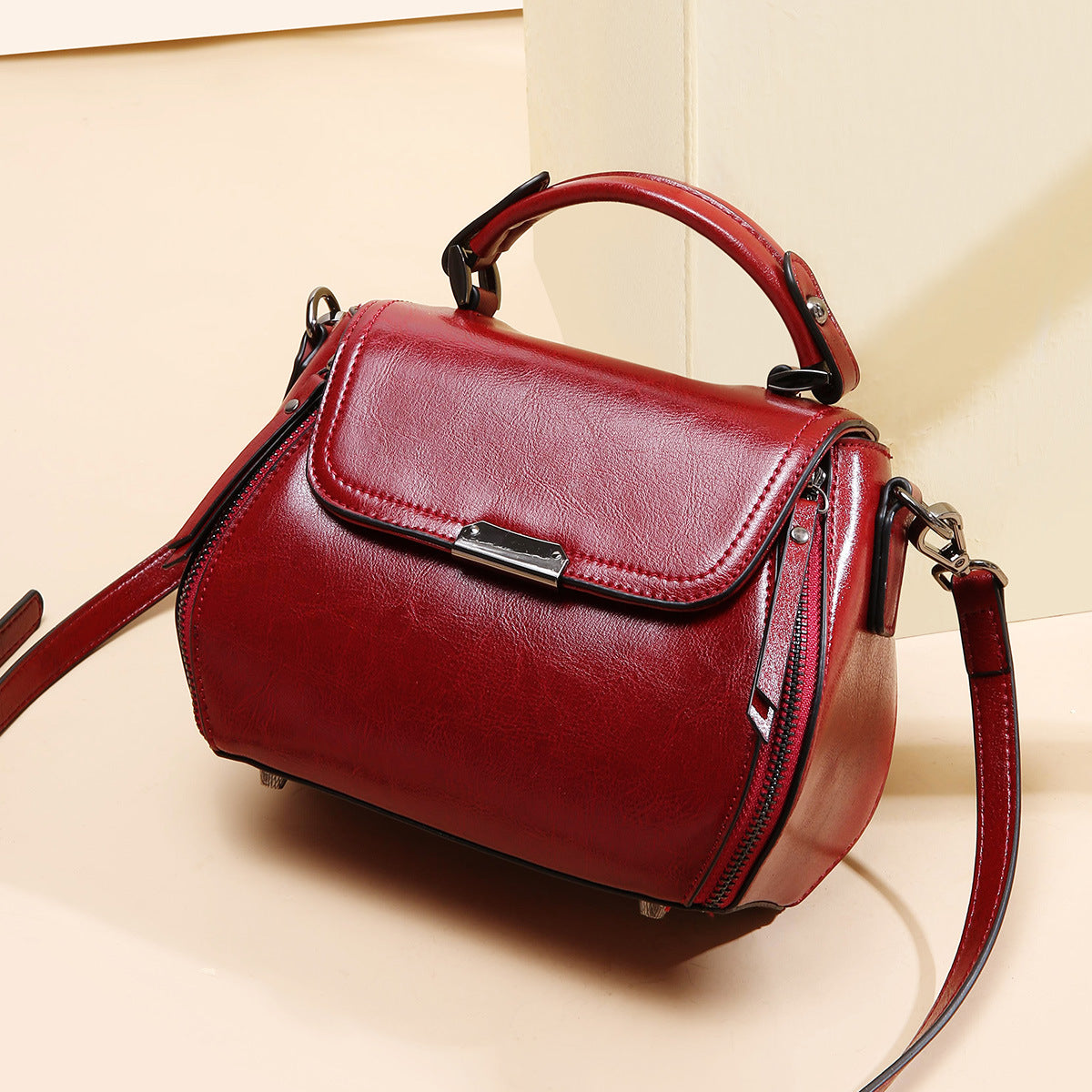 Leather women's shoulder bag retro leather handbag