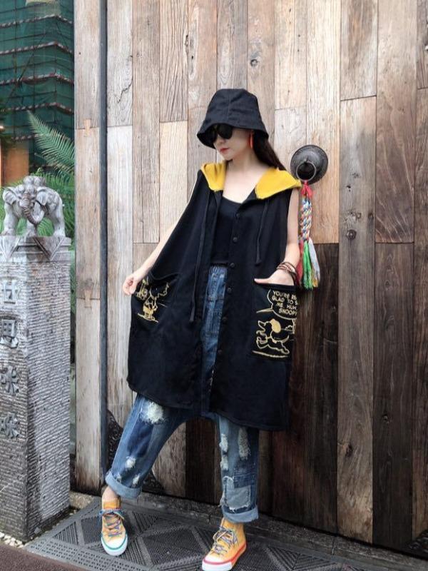 Retro Cartoon Print Sleeveless Hooded Vest Coat
