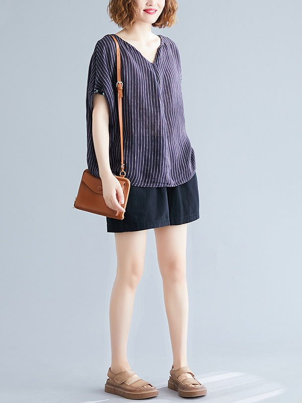 LOOSE STRIPED V-NECK LIGHT T-SHIRT