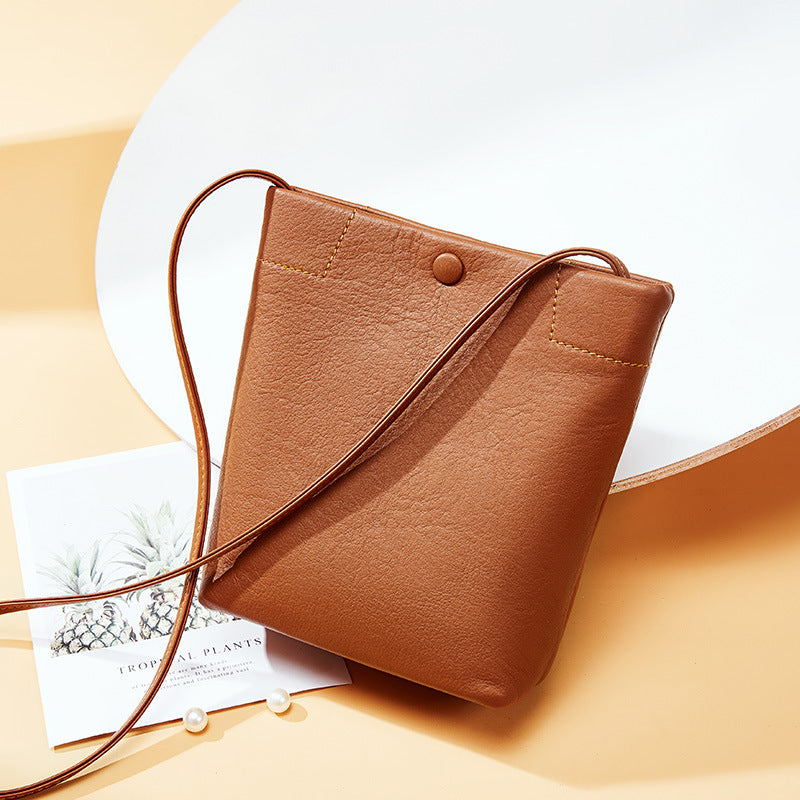 Leopard pleated shoulder soft cowhide bucket bag