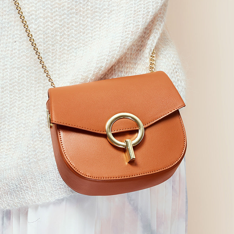 Leather fashion retro design chain covered with ancient round bag