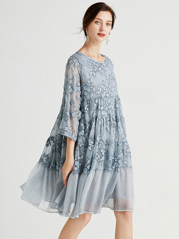 Original Loose Embroidered Solid Color Pleated Midi Dress