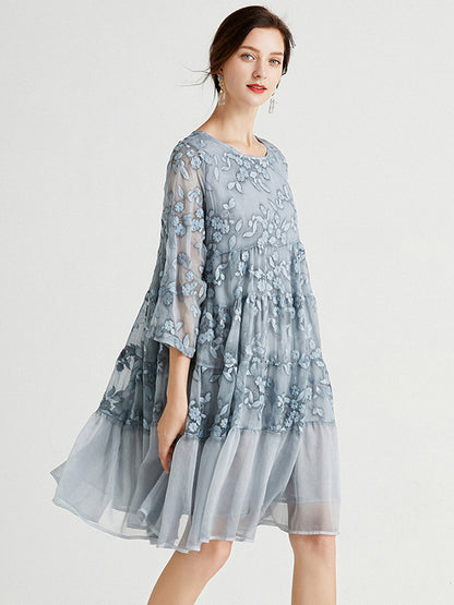 Original Loose Embroidered Solid Color Pleated Midi Dress