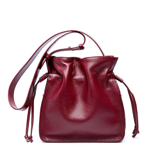 Bucket bag, cowhide, slant woman's bag