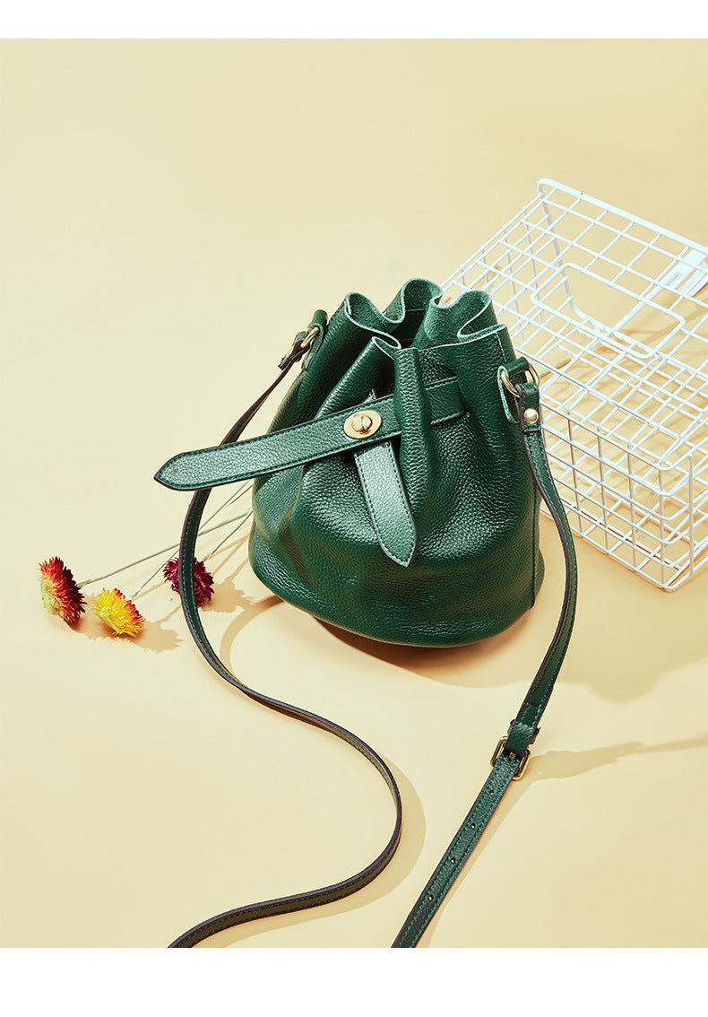 Stylish temperament single shoulder bag