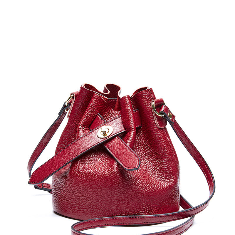 Stylish temperament single shoulder bag