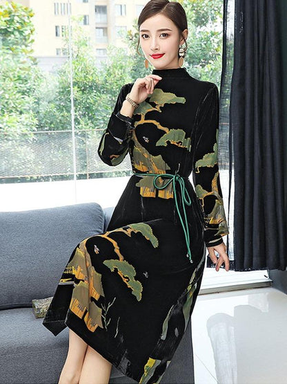 Vintage Velvet Collect Waist Midi Dress