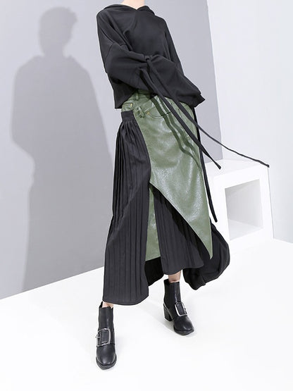 Pleated Stitching Cropped PU Skirt