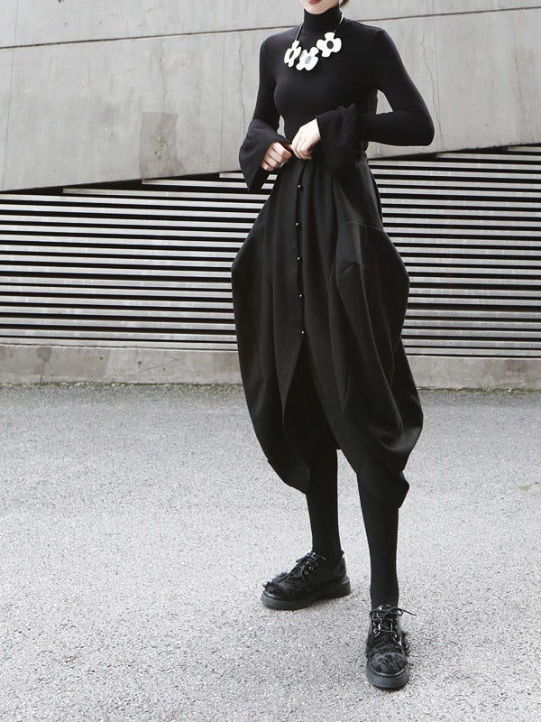 PEARL-BREASTED LANTERN SKIRT