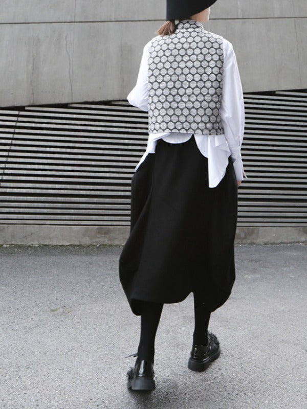 PEARL-BREASTED LANTERN SKIRT