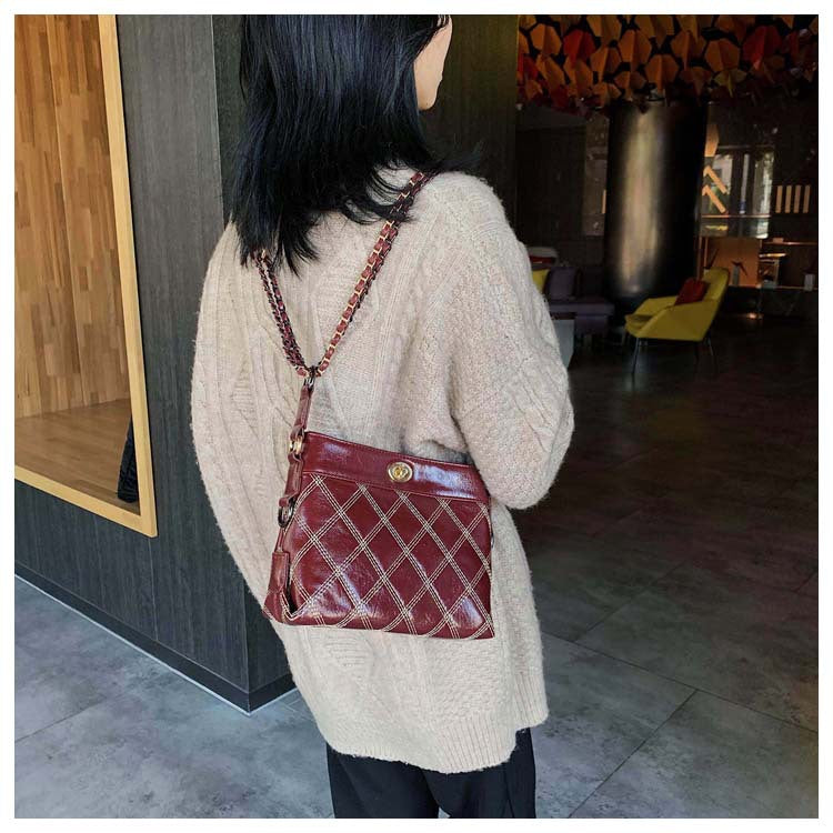 Lingge lock Bucket Bag