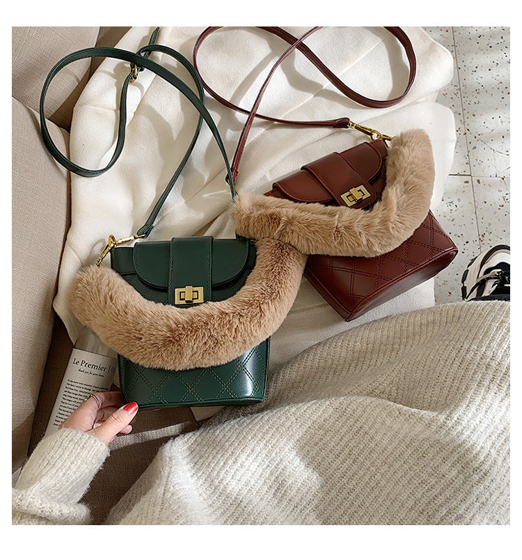 Lingge lock wool Messenger Shoulder Bag