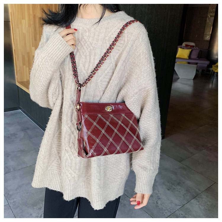 Lingge lock Bucket Bag