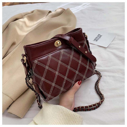 Lingge lock Bucket Bag