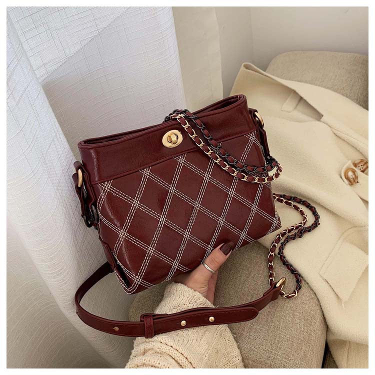 Lingge lock Bucket Bag