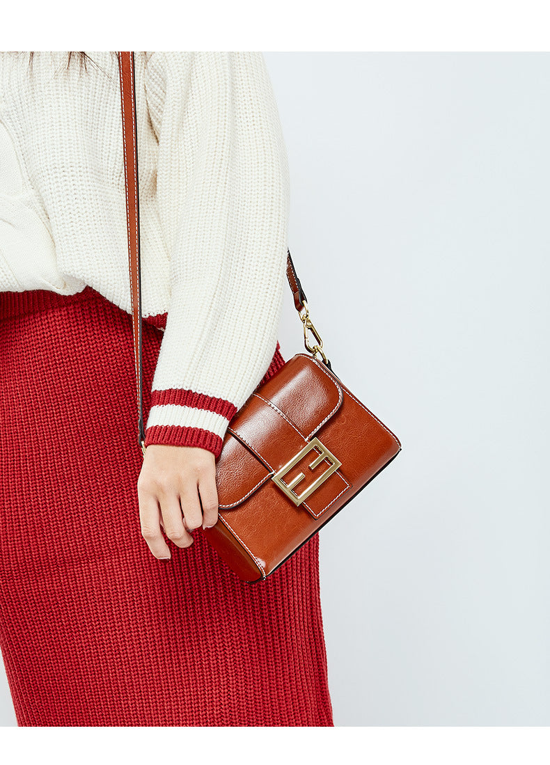 Leather bag, single shoulder bag, women's fashion personality, small square bag