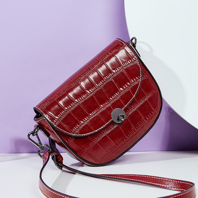 New crocodile-print cowhide small square bag stylish one-shoulder slanted bag