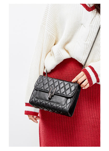Lingge chain, lychee pattern, head layer, cow leather bag