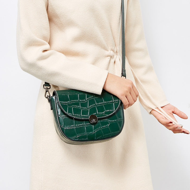 New crocodile-print cowhide small square bag stylish one-shoulder slanted bag