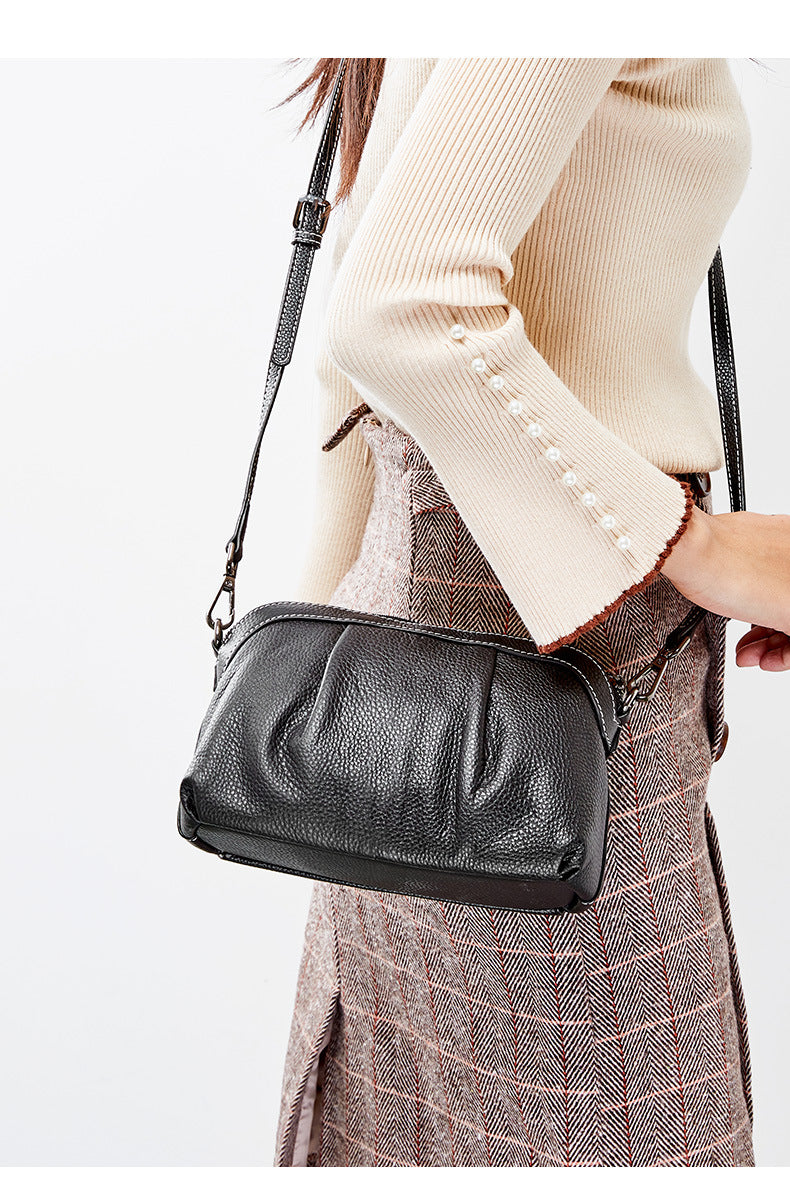 Soft leather head layer cow leather slant span single shoulder small shell bag