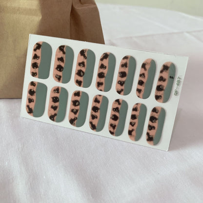 Leopard beauty PRESS ON NAILS