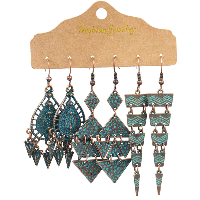 Irregular geometric earrings