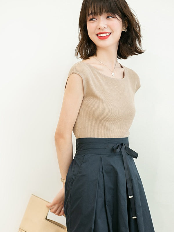 SOLID COLOR SLEEVELESS ROUND NECK T-SHIRT