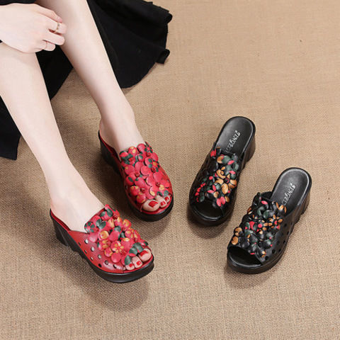 NATIONAL RETRO PLATFORM SLIPPERS