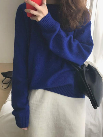 LOOSE KNITING BLUE SWEATER