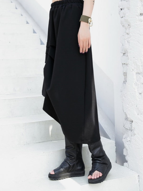 BLACK PLEATED EMPIRE CROPPED A-LINE SKIRT