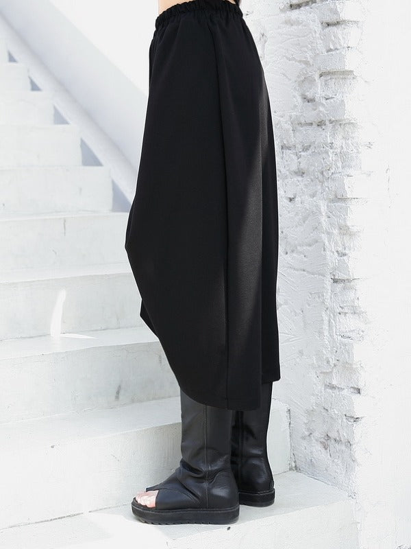 BLACK PLEATED EMPIRE CROPPED A-LINE SKIRT