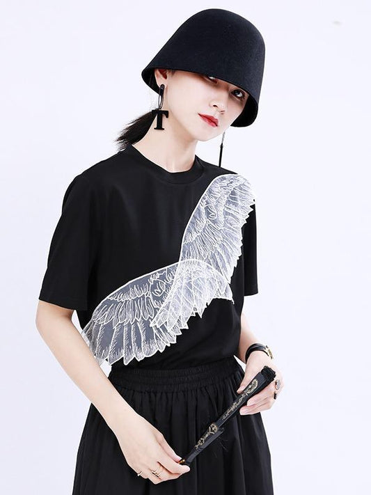 Loose Urban Wing Embroidery T-Shirt