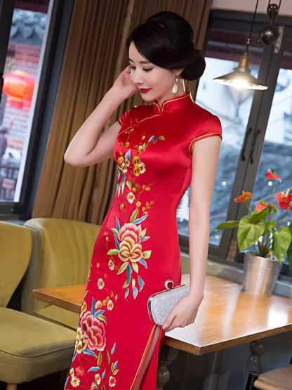 Red Embroidery Side Split Long Cheongsam