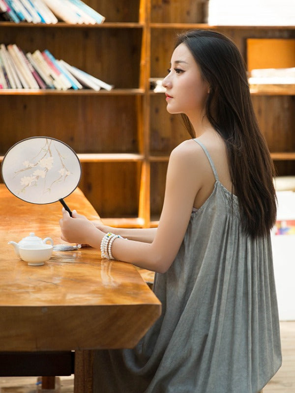 SIMPLE SOLID PLEATED SLEEVELESS MIDI DRESS