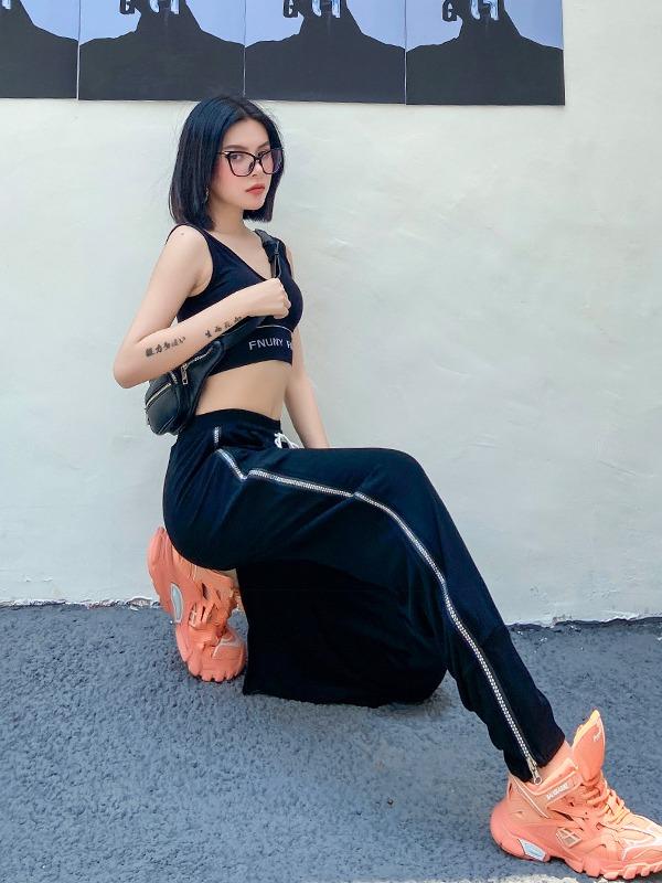 Plus Size Loose Lac-Up Zipper Sports Pants