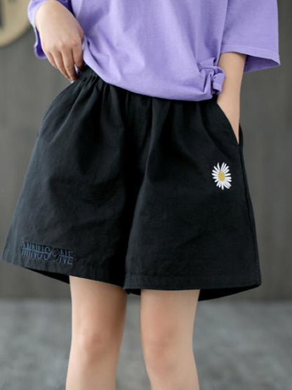 Embroidered Loose Solid Lace-Up Shorts