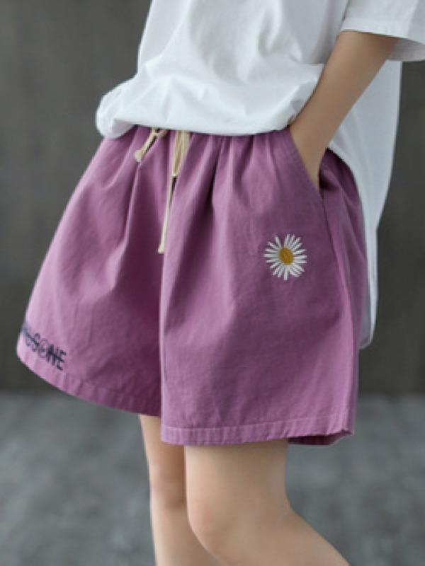 Embroidered Loose Solid Lace-Up Shorts