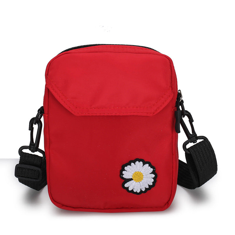 Nylon cloth shoulder bag