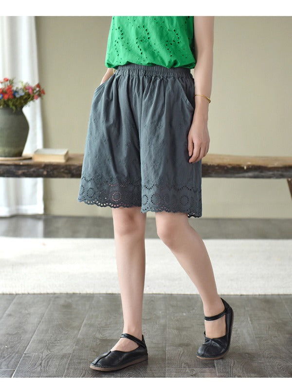 ARTISTIC RETRO HOLLOW EMBROIDERED SHORTS