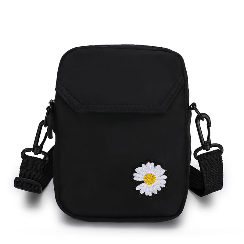 Nylon cloth shoulder bag