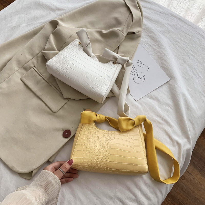 Alligator shoulder bag