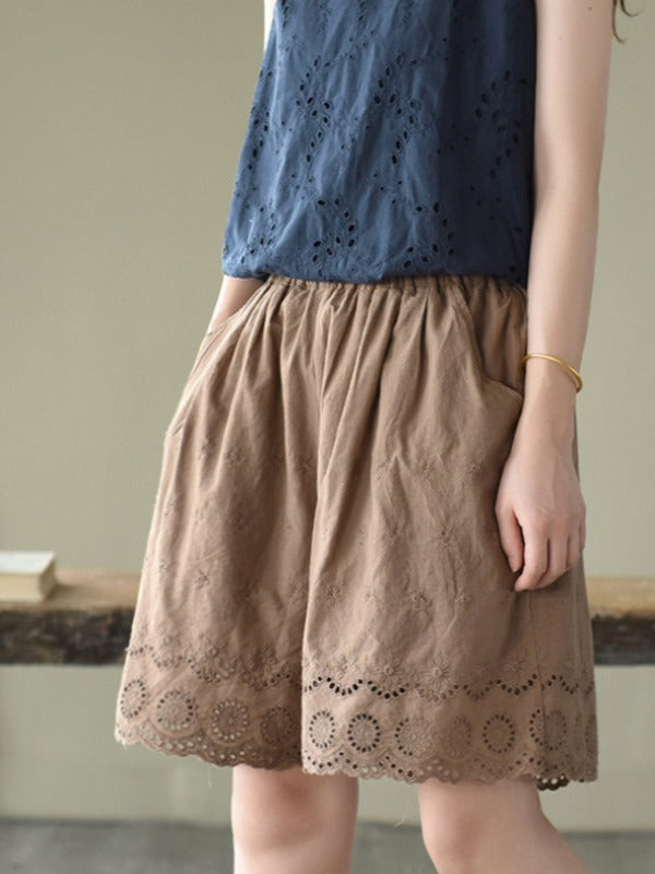 ARTISTIC RETRO HOLLOW EMBROIDERED SHORTS